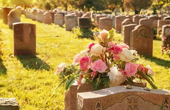 Finding Solace in Rancho Mirage: A Guide to Burial Services